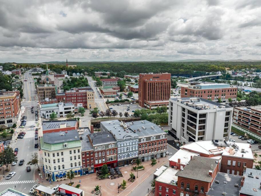 The Phenix Historic Dtwn Hotel, King Bed, Pickering Square View, Room # 301 Bangor Exteriér fotografie